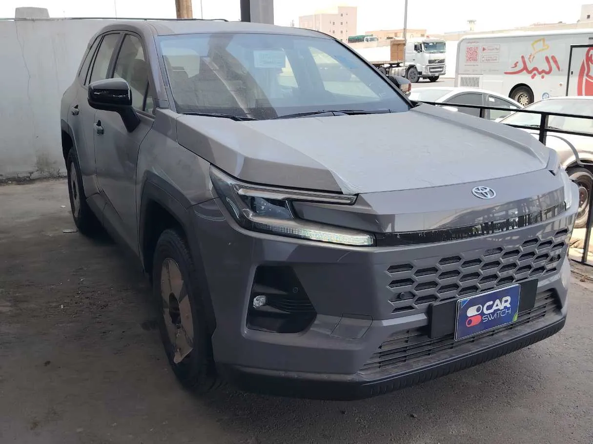 Car image 3