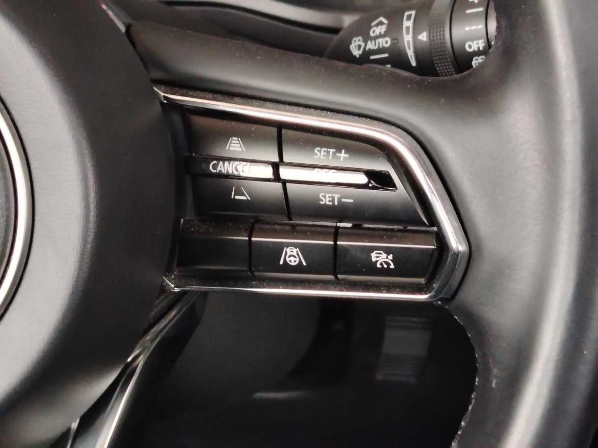 Car image 29
