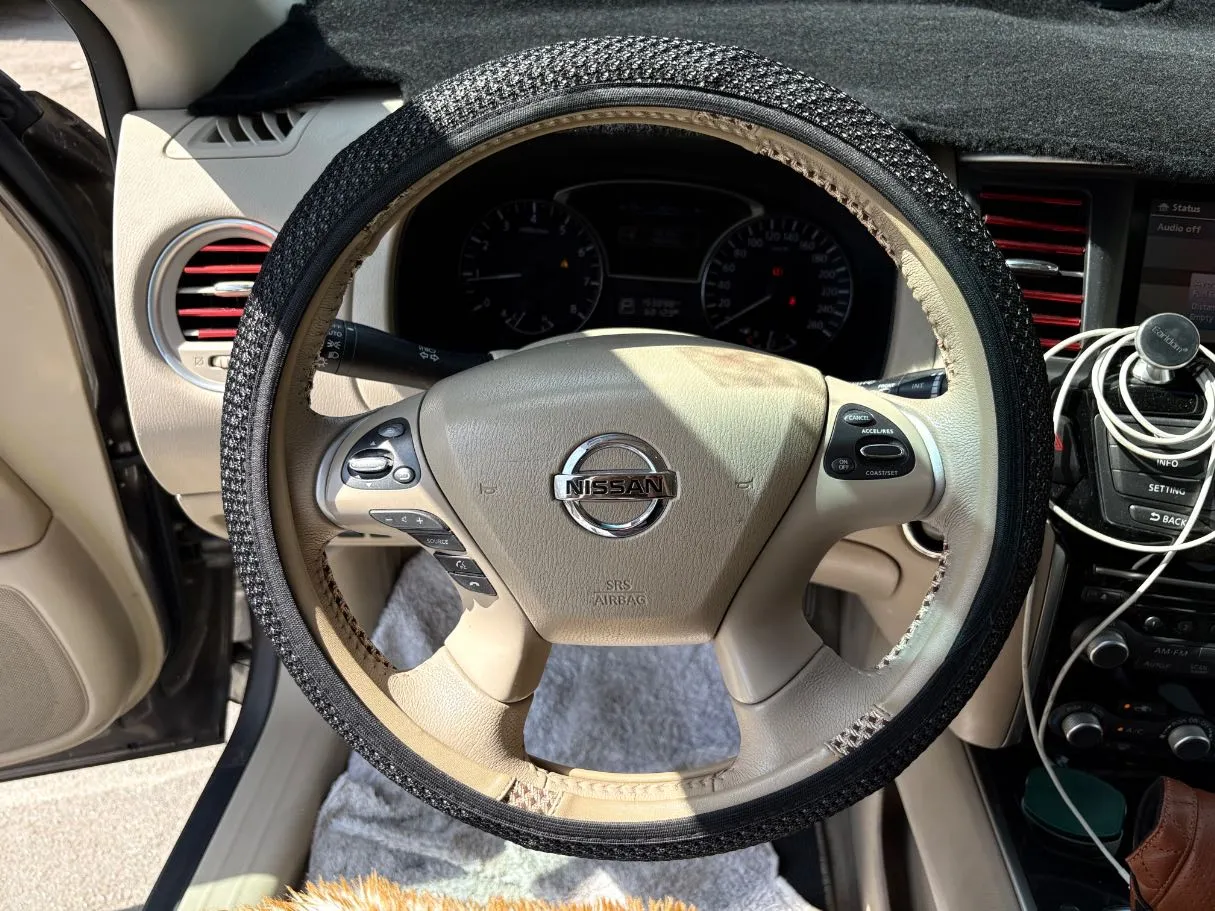 Car image 22