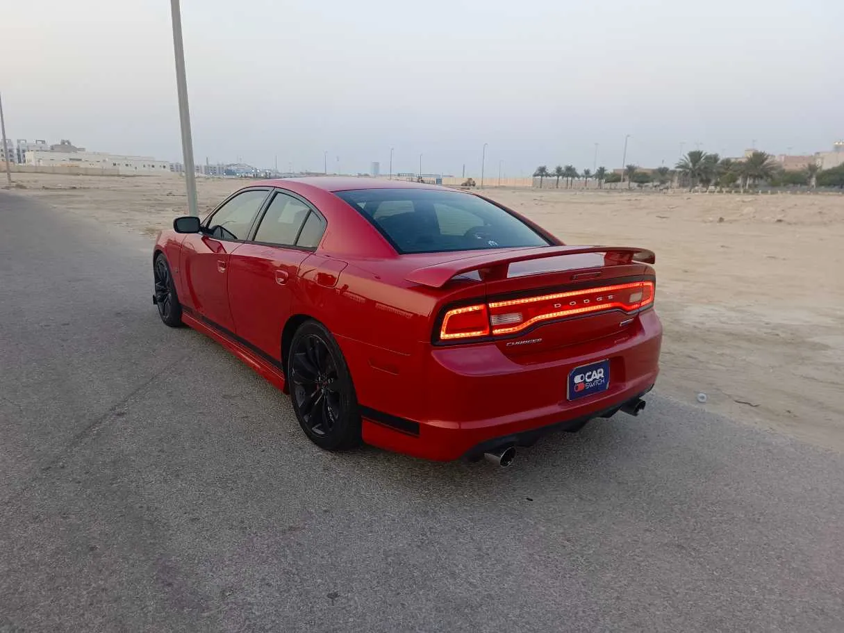 Car image 9