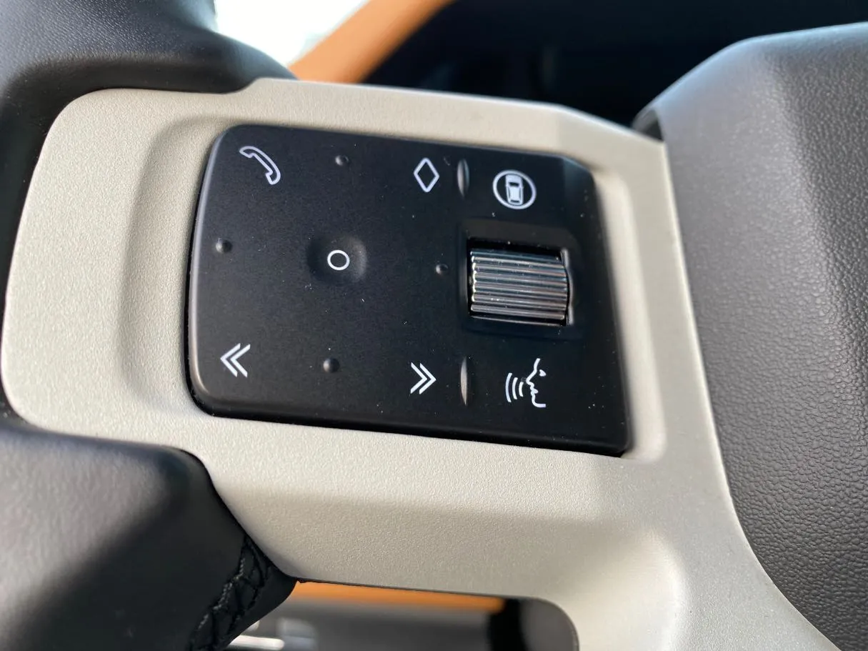 Car image 31