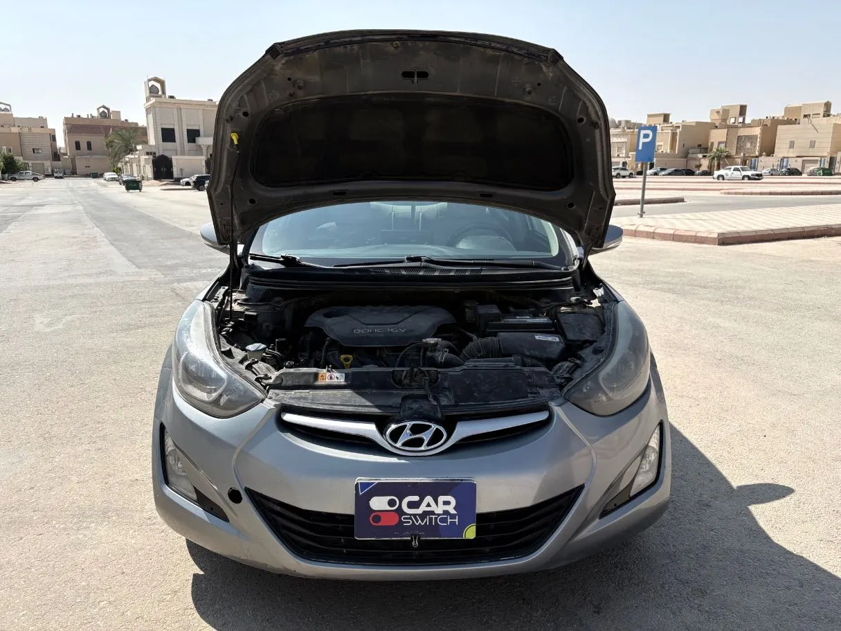Car image 28