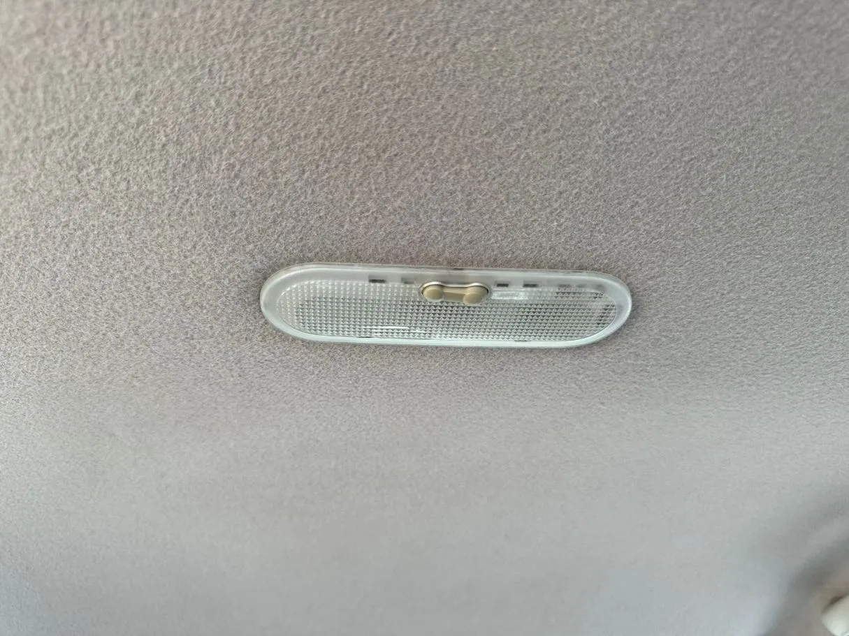Car image 22