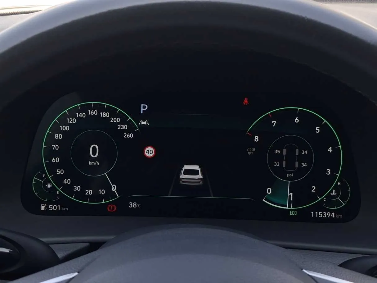 Car image 20
