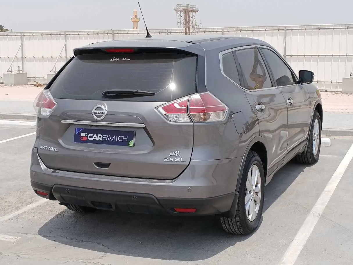 Car image 7
