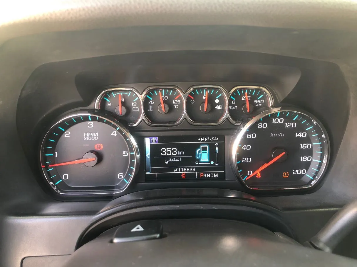 Car image 19