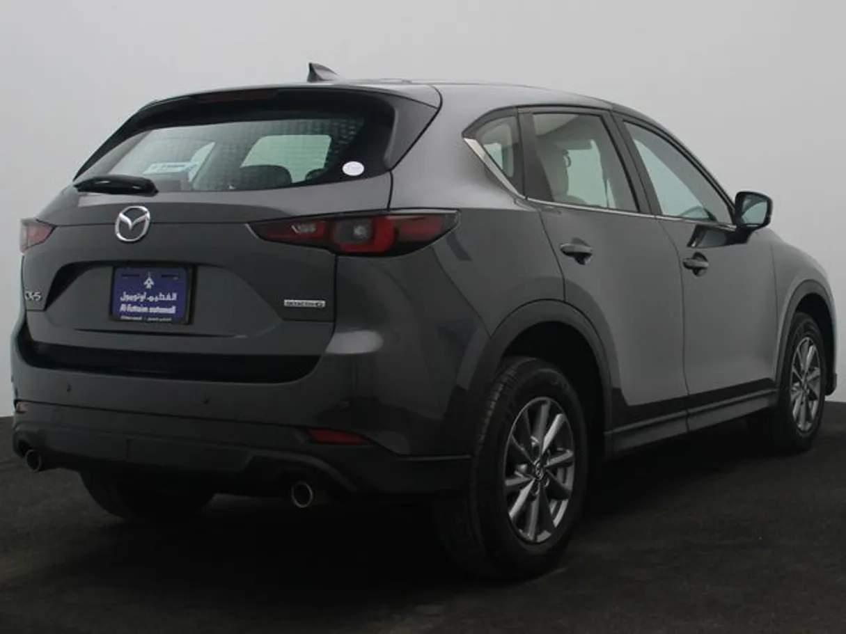 Car image 2