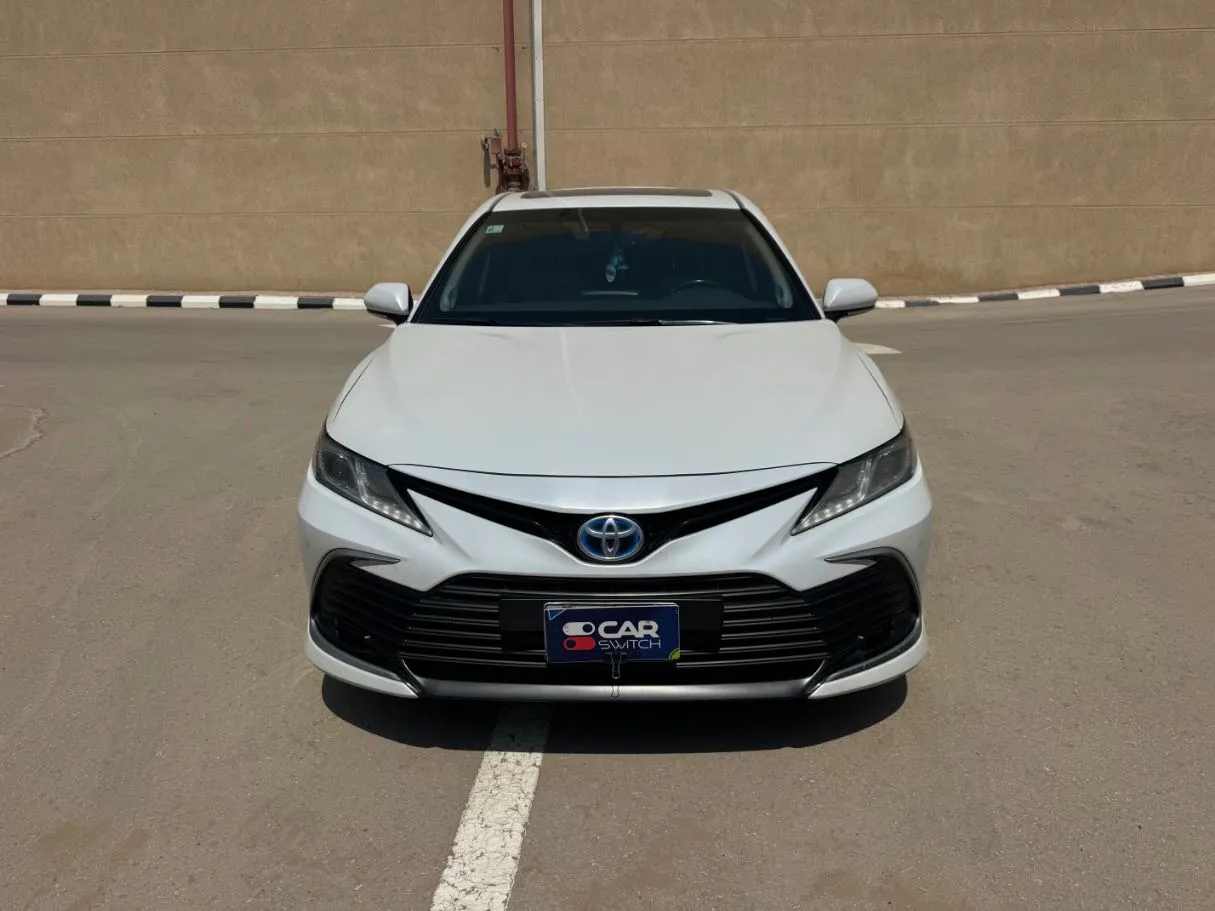 Car image 2
