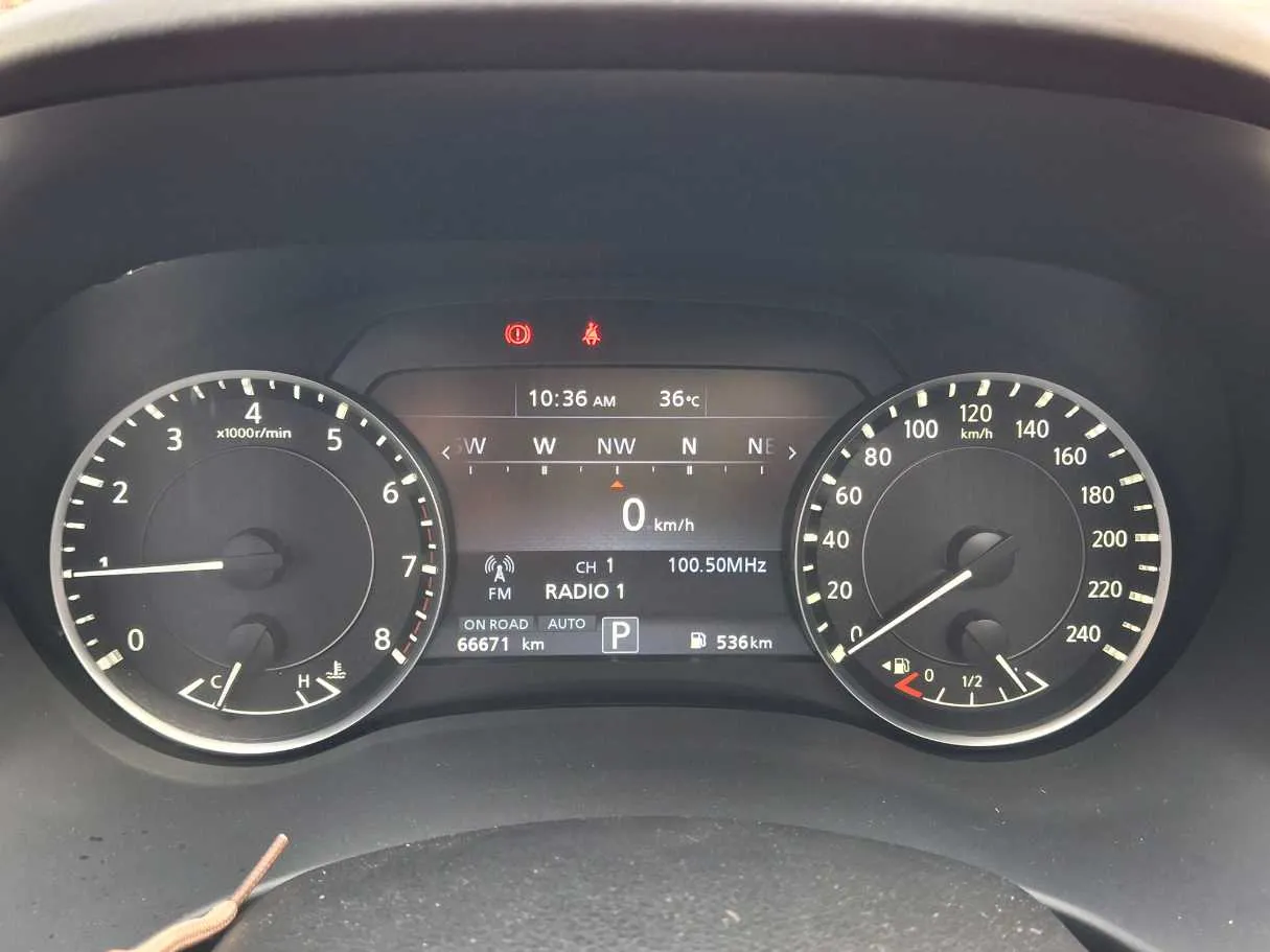 Car image 23