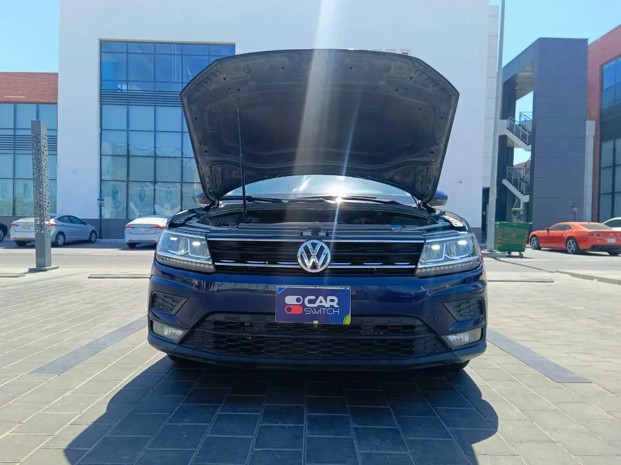 Car image 36