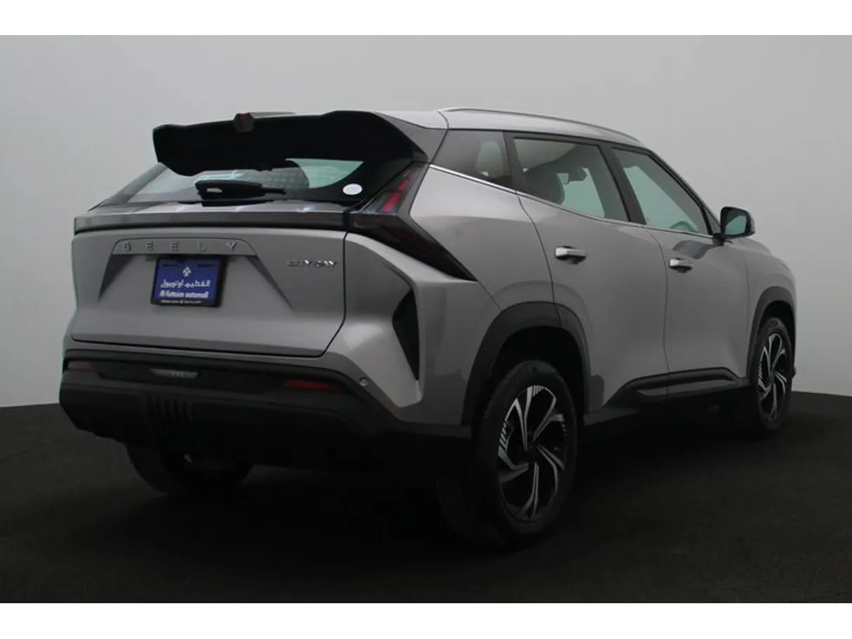 Car image 2