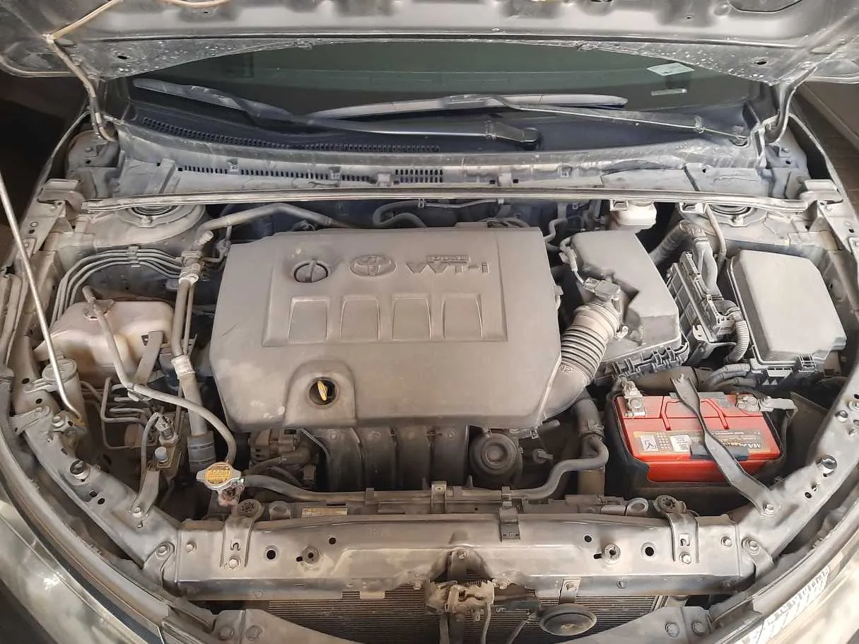 Car image 19