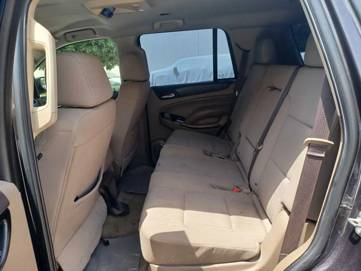 Car image 15