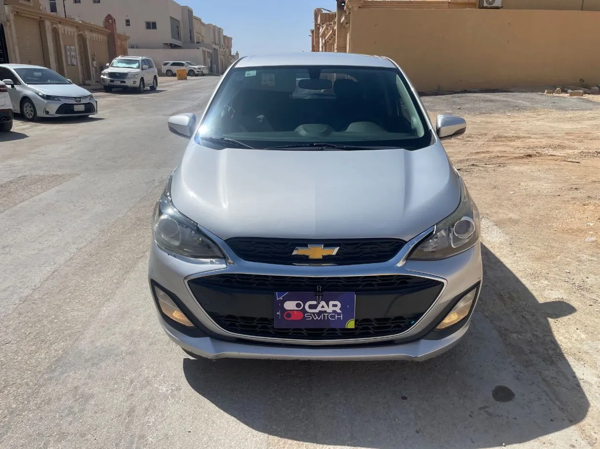 Car image 2
