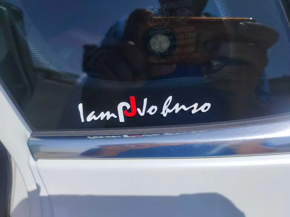 Car image 37