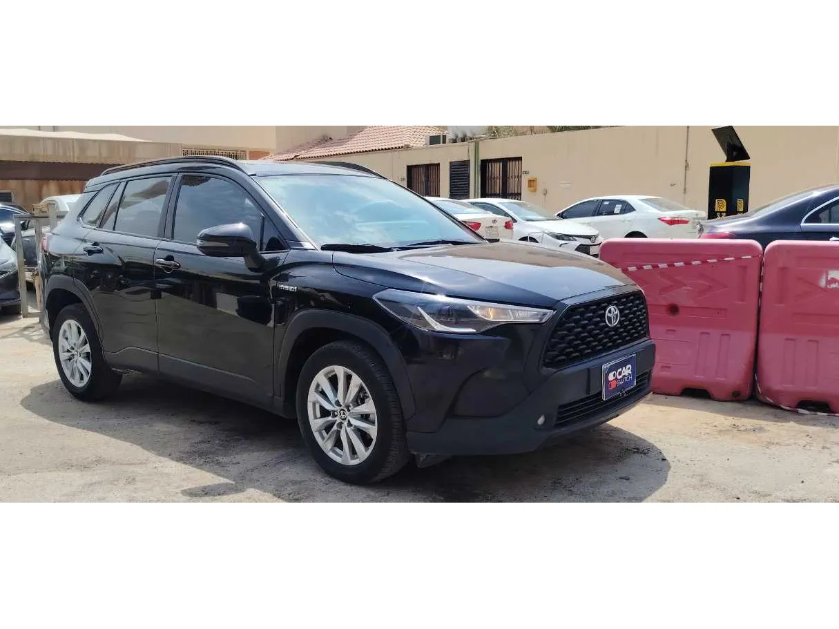 Car image 3
