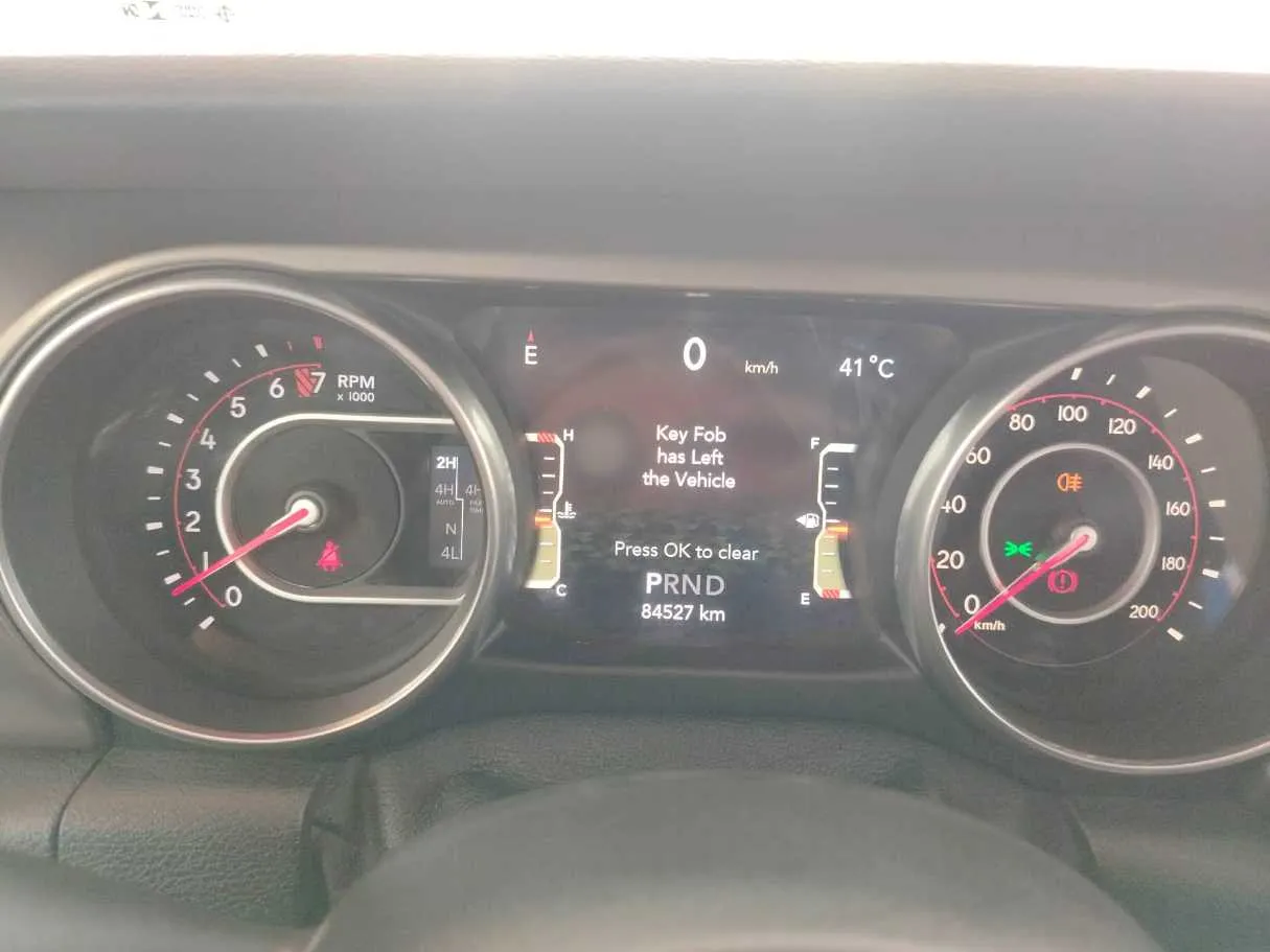 Car image 29