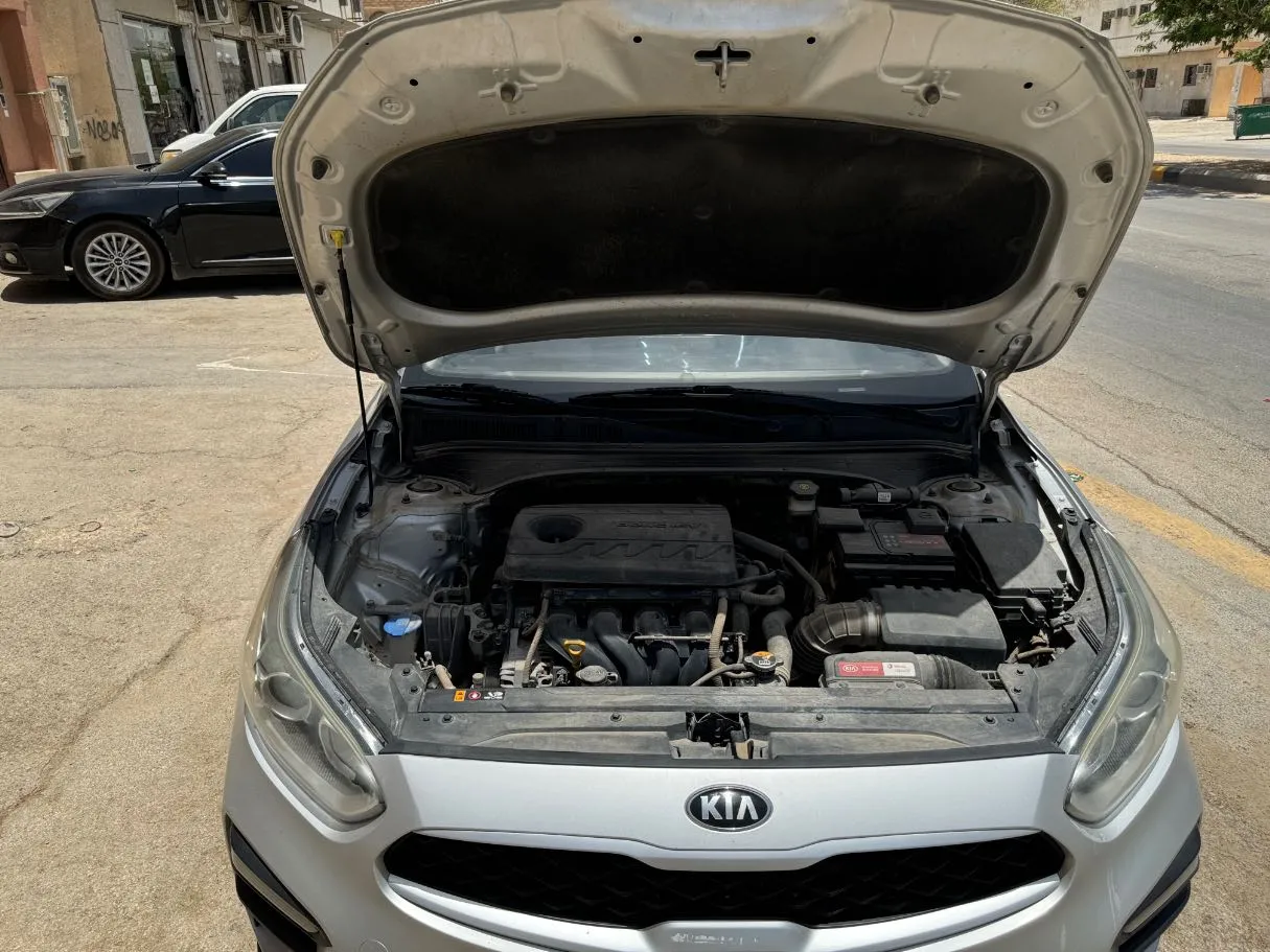 Car image 24