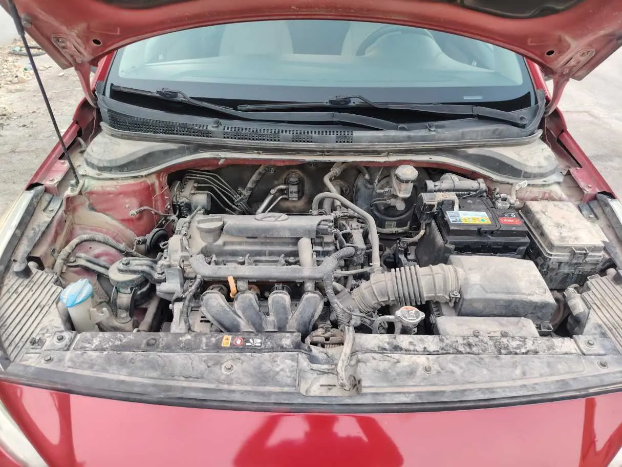 Car image 29