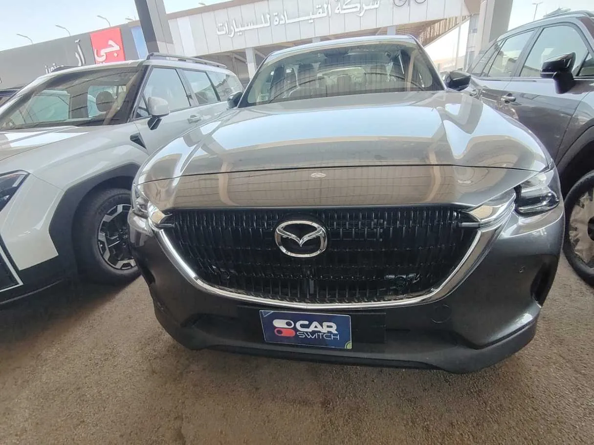 Car image 2