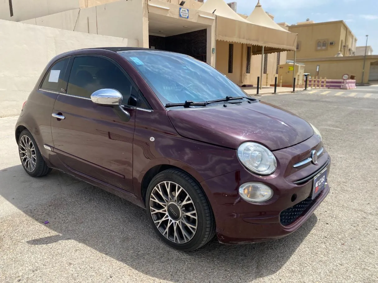 Car image 3
