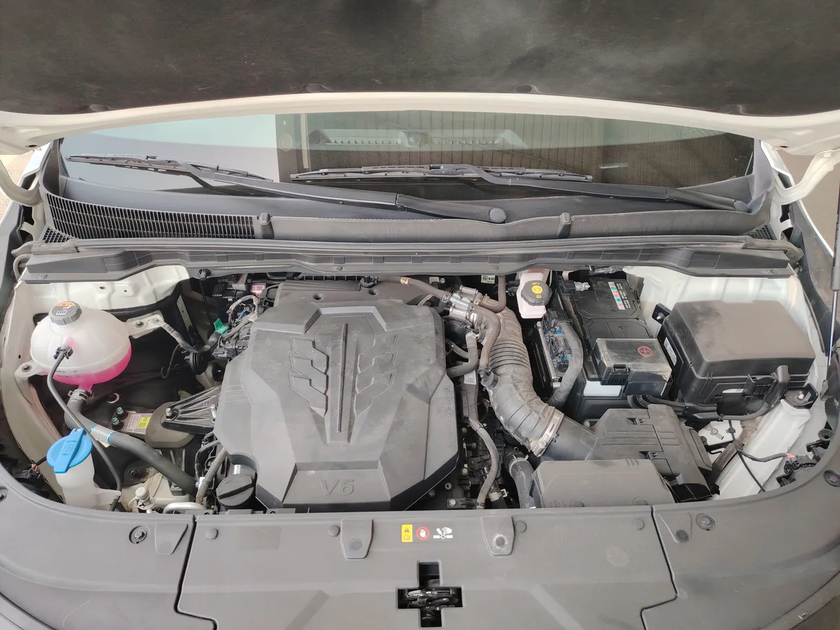 Car image 33