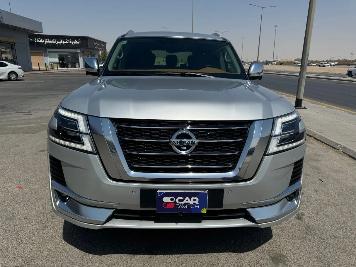 Car image 2