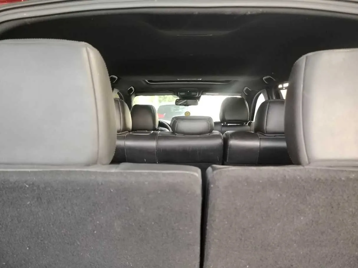 Car image 31