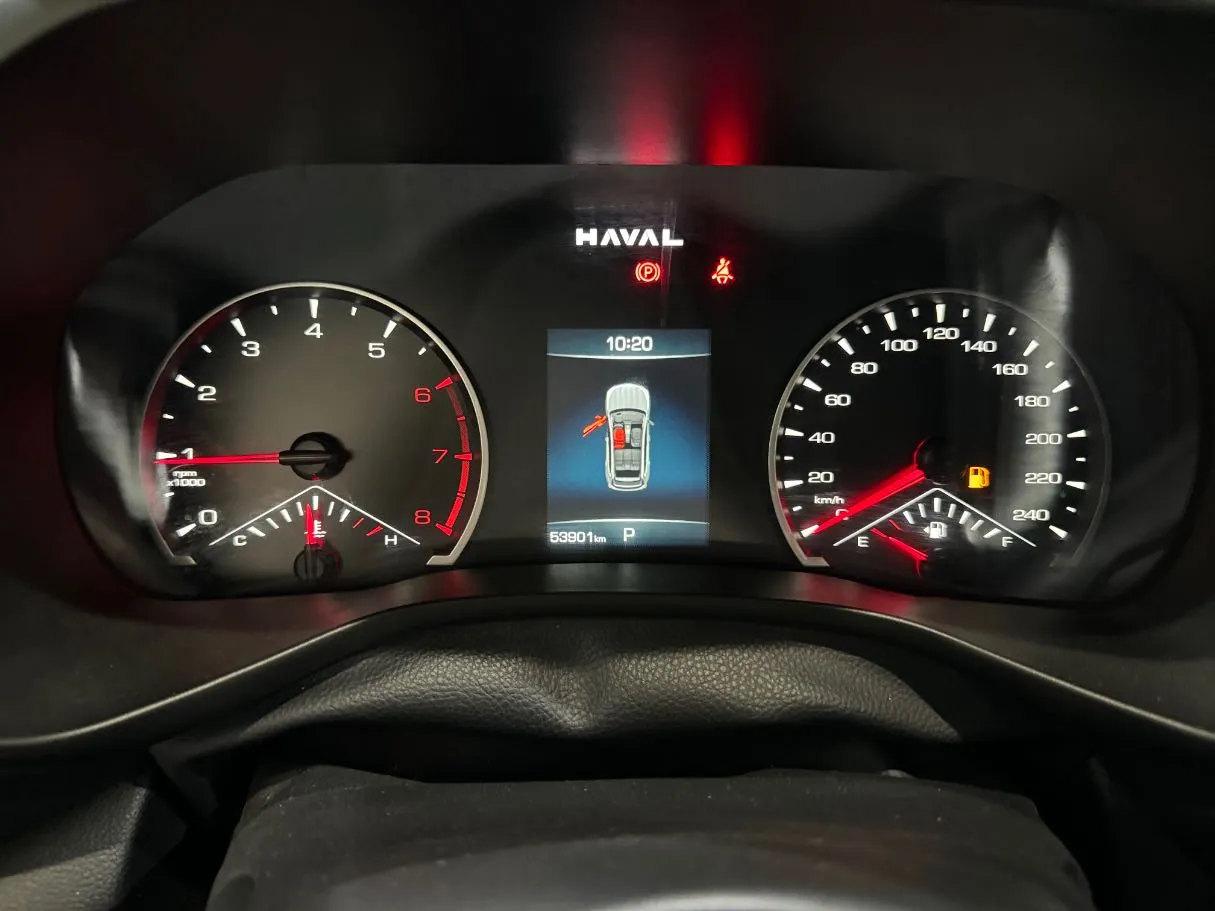 Car image 8