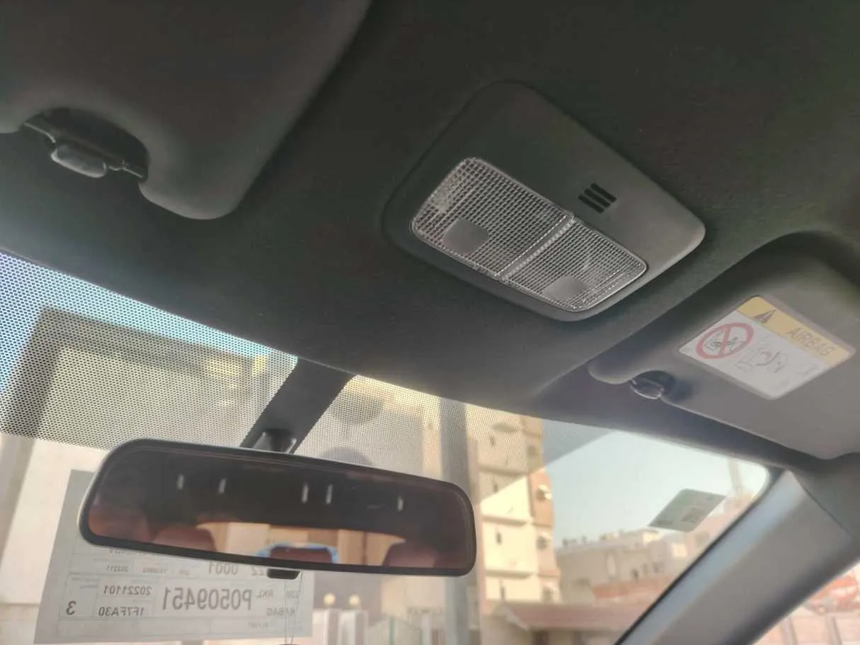 Car image 38