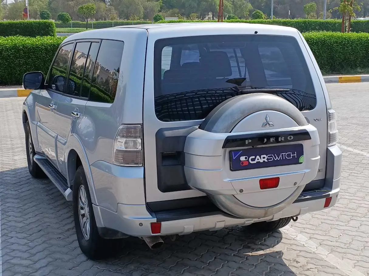 Car image 7