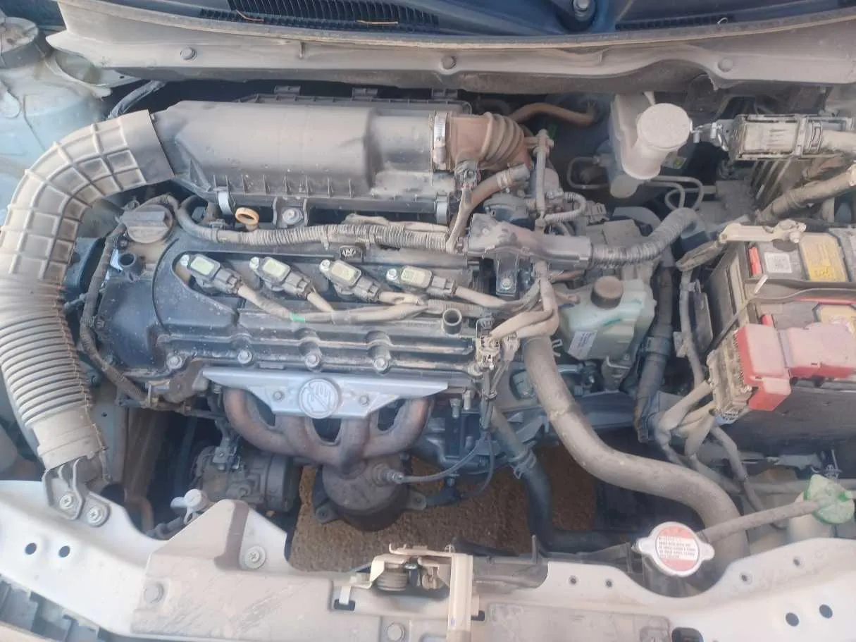 Car image 22