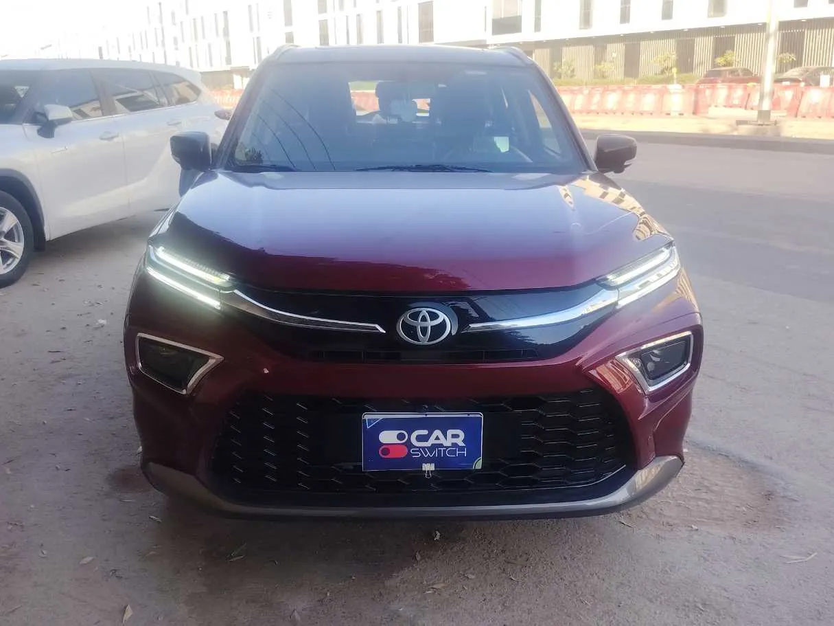 Car image 2