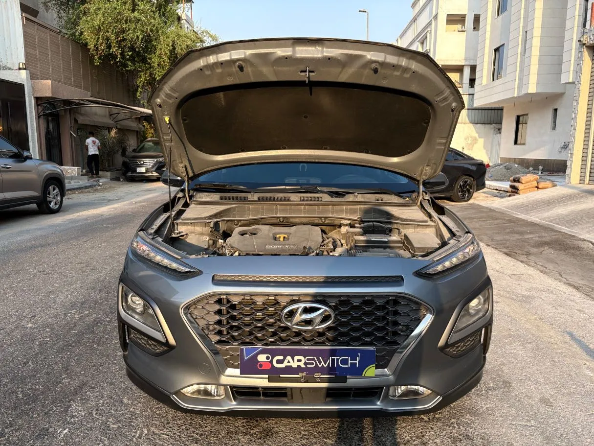 Car image 26