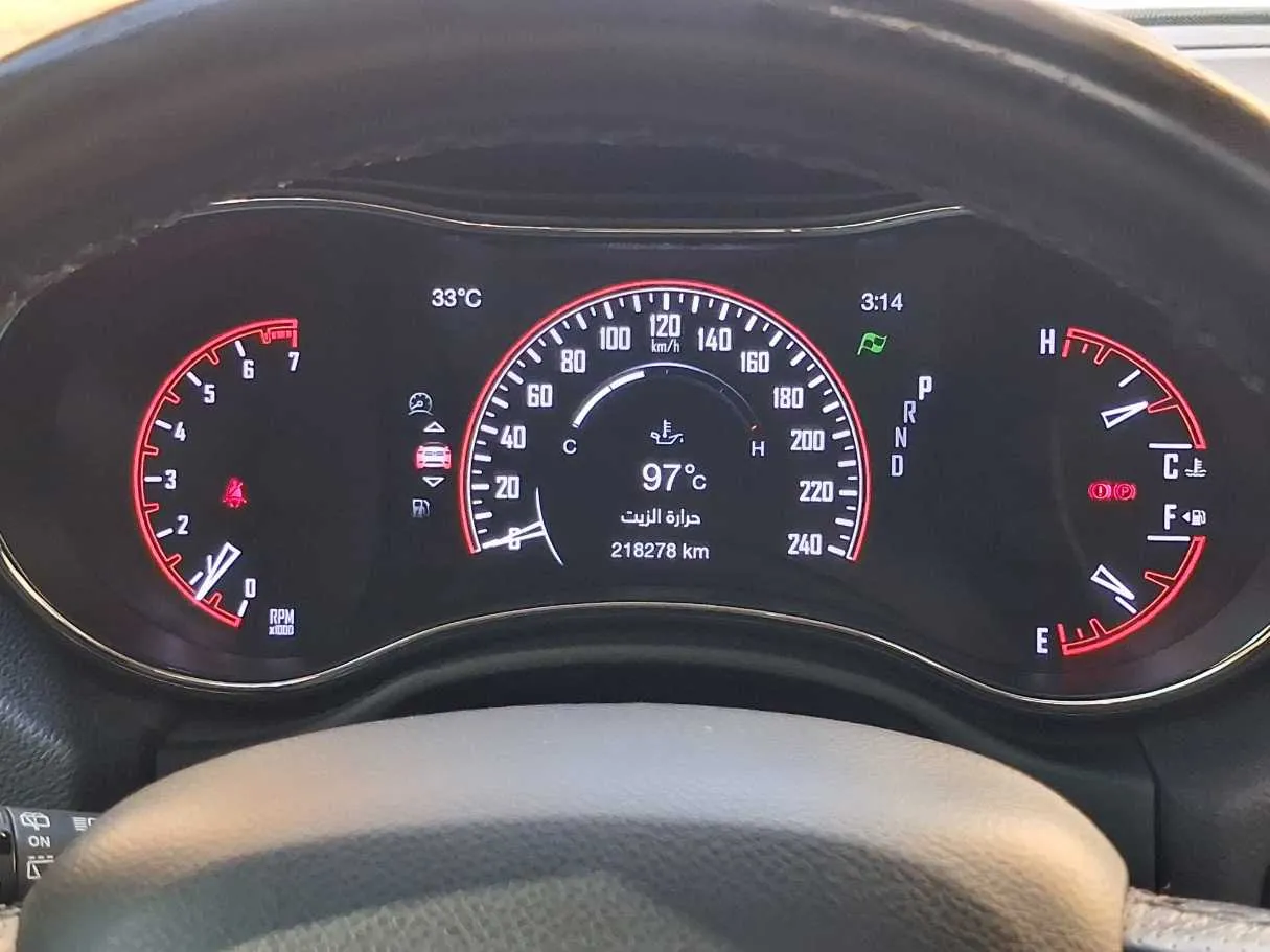 Car image 17