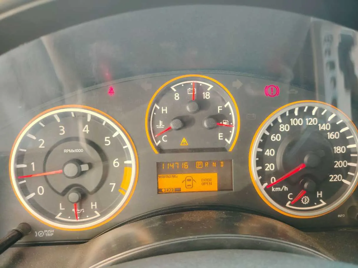 Car image 29