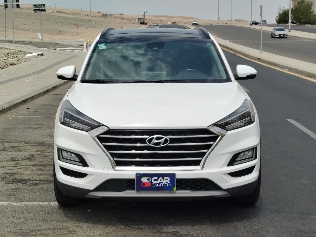 Car image 2