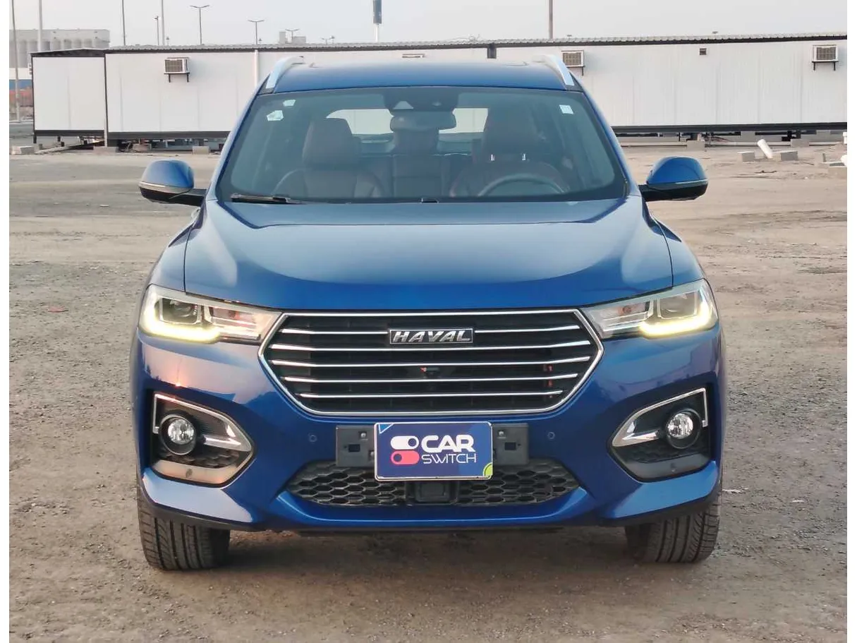 Car image 2