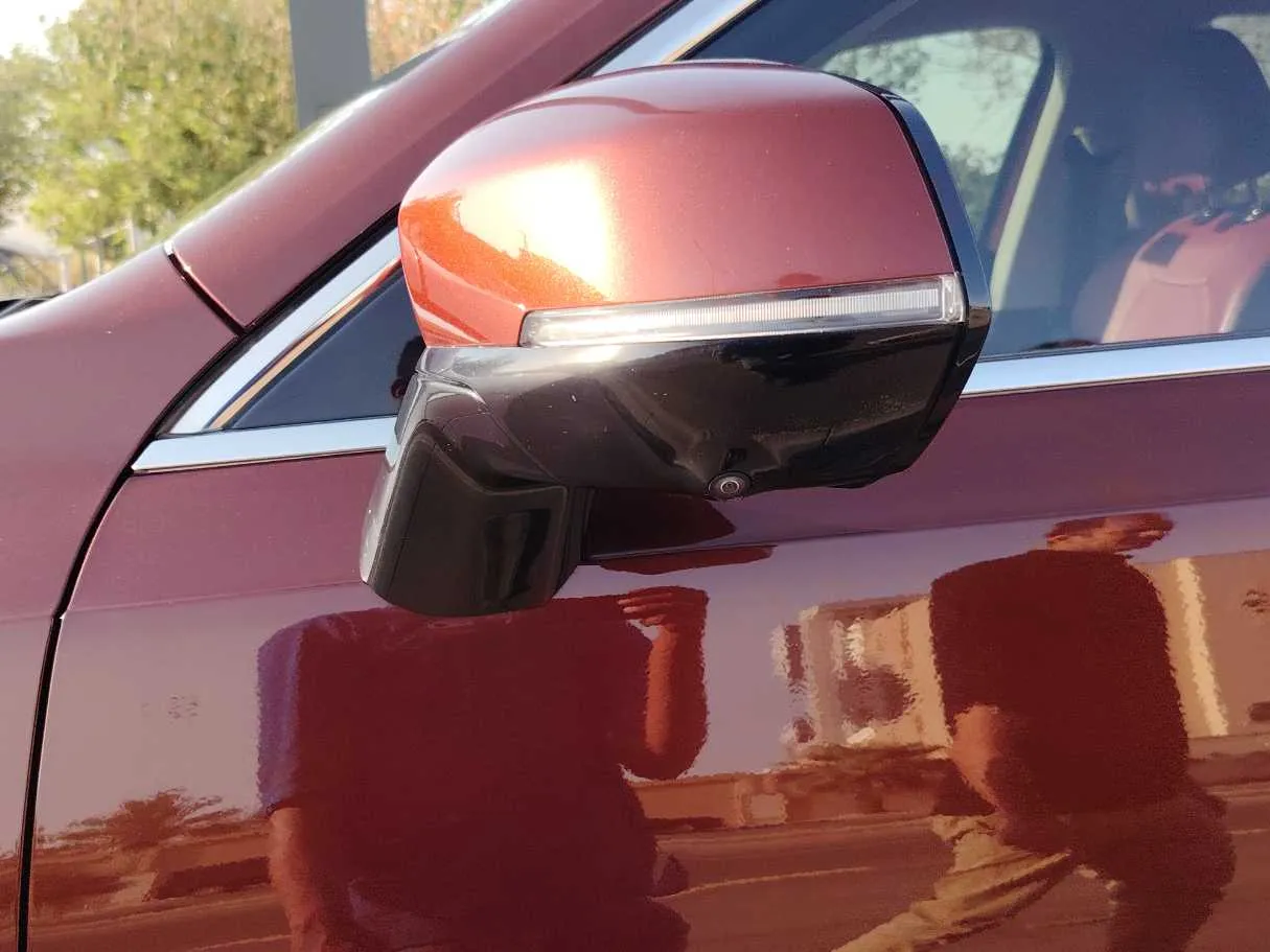 Car image 30