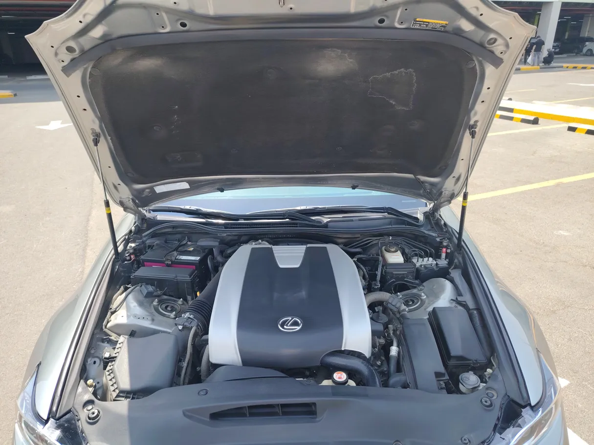 Car image 35