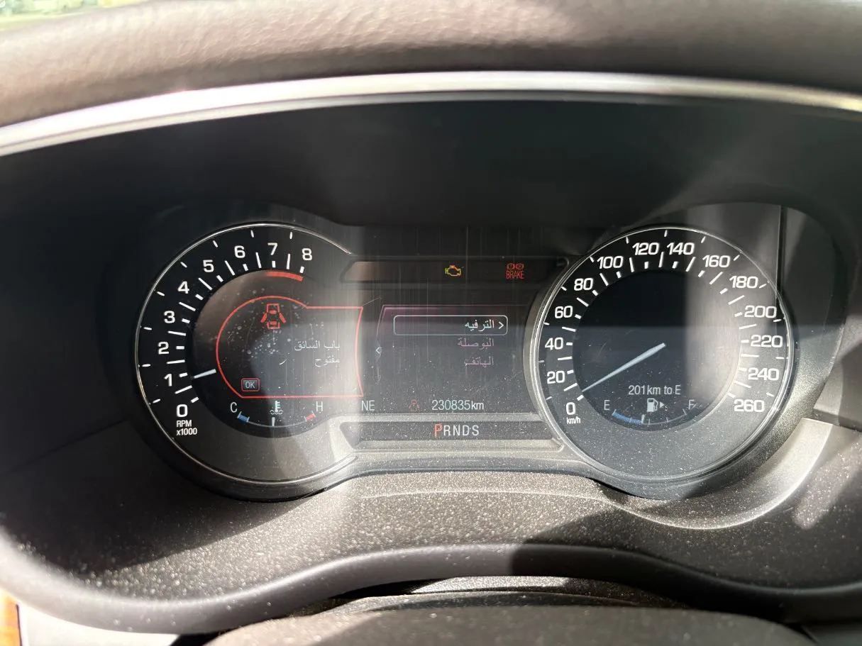Car image 23