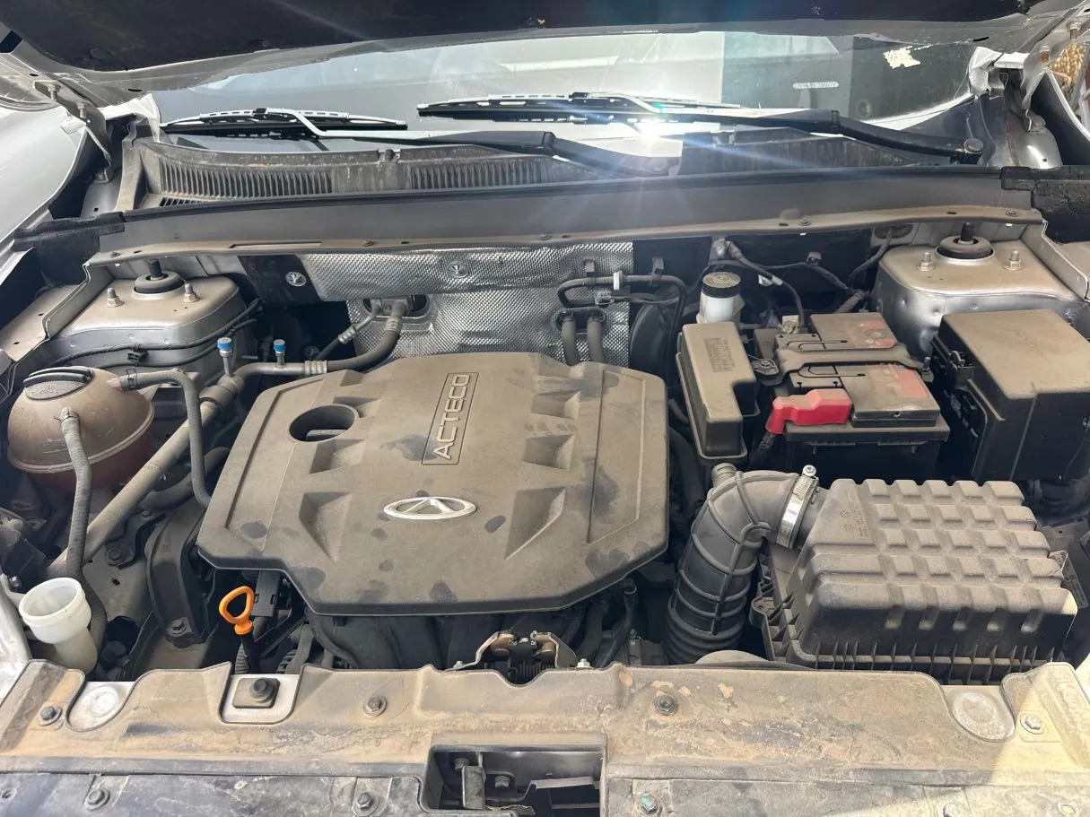 Car image 18