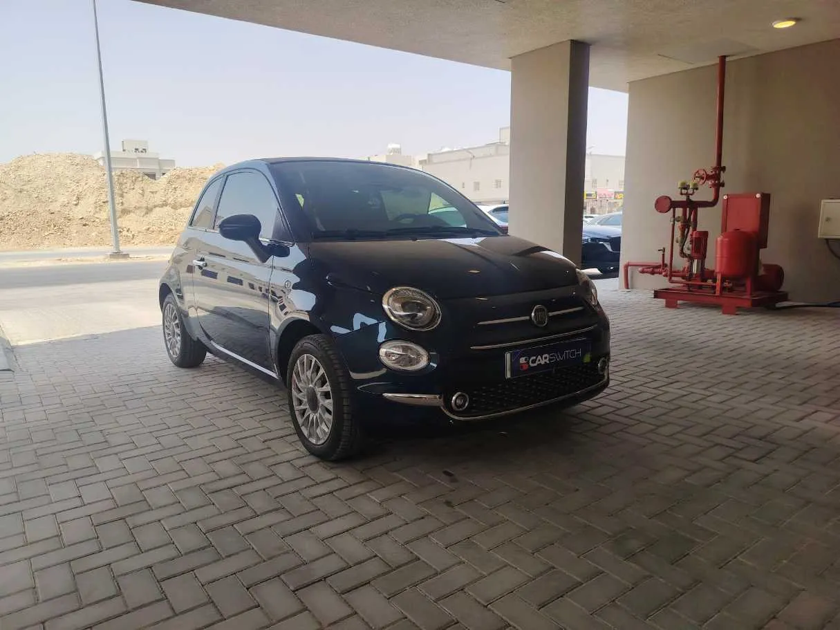 Car image 3