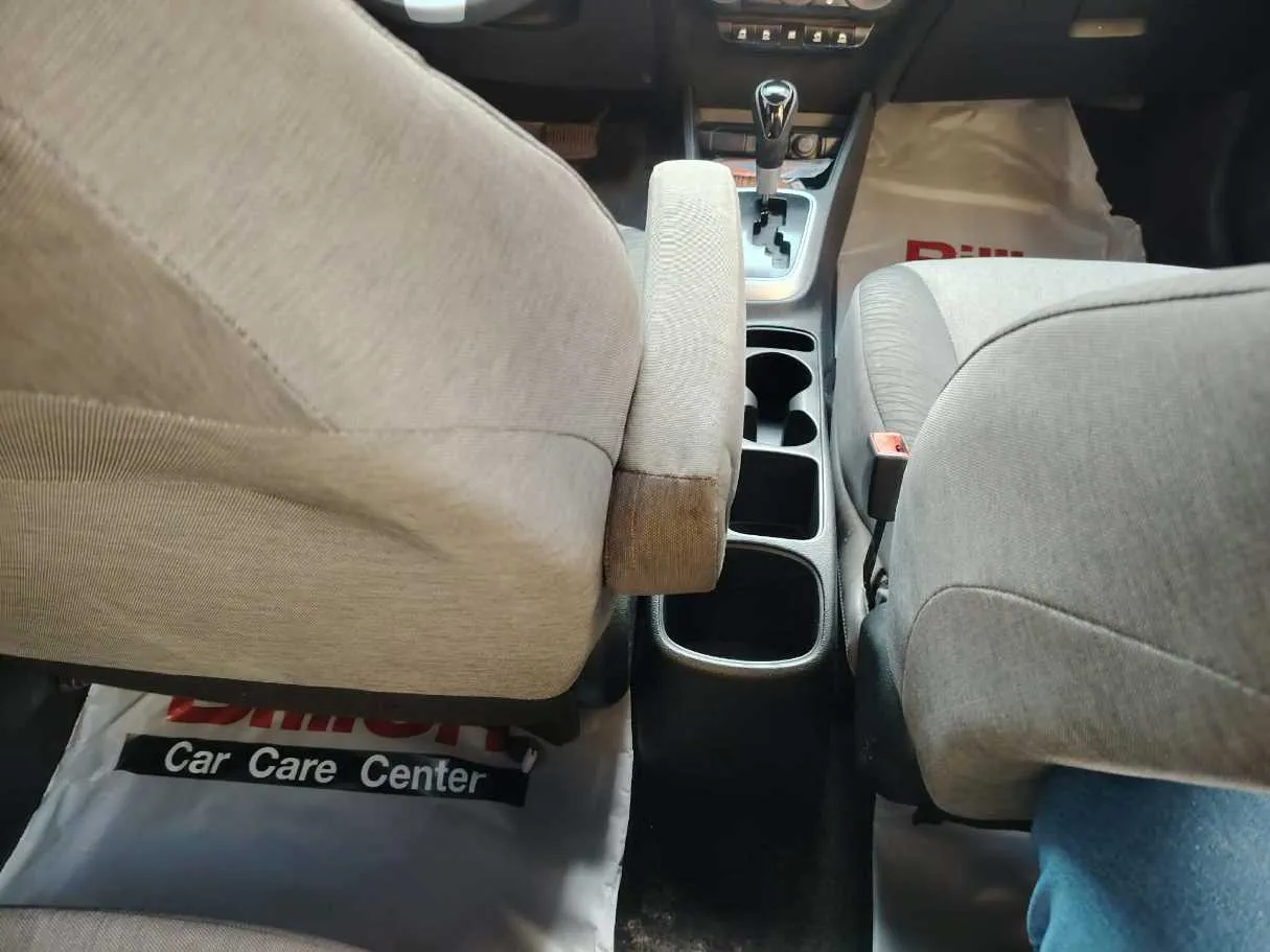 Car image 36