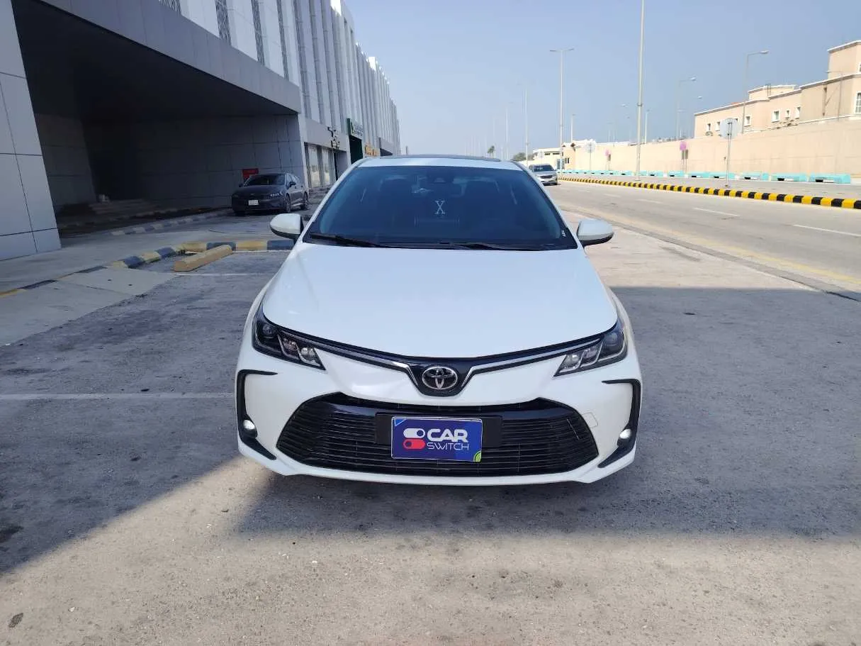 Car image 2