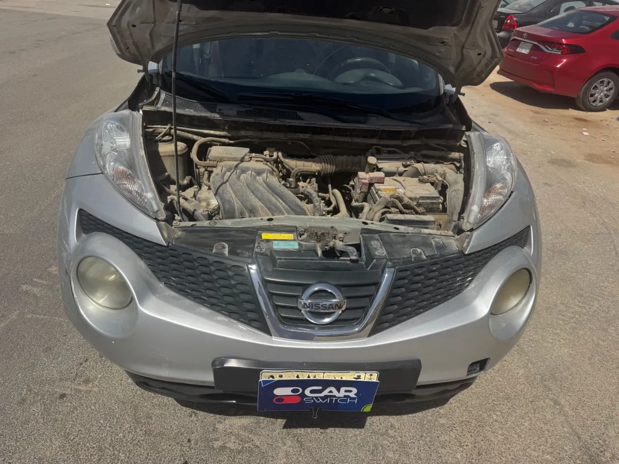 Car image 23