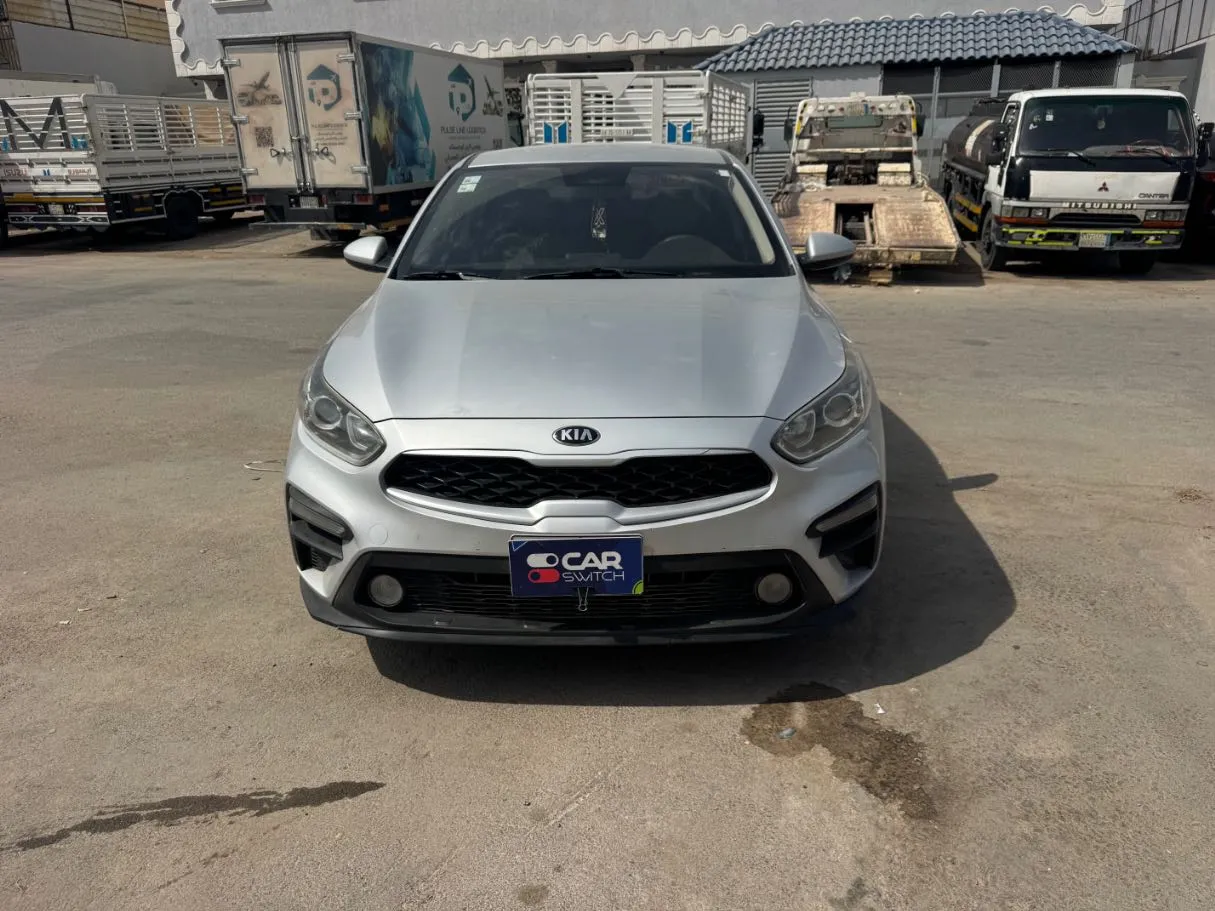 Car image 2