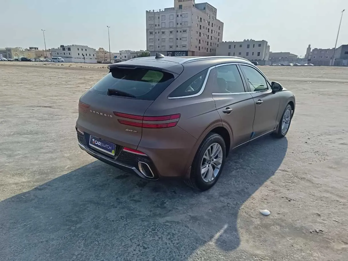 Car image 5
