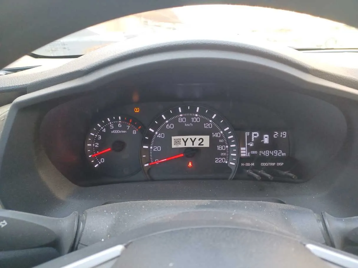Car image 16