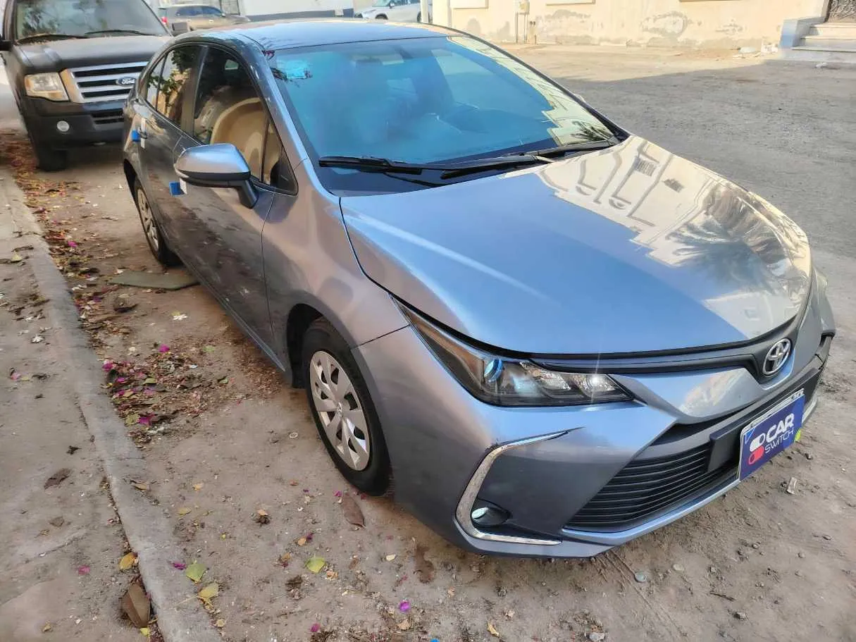 Car image 3
